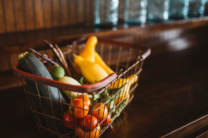 epicerie-RAMATUELLE-min_food-harvest-produce-natural-fresh-market-697879-pxhere.com